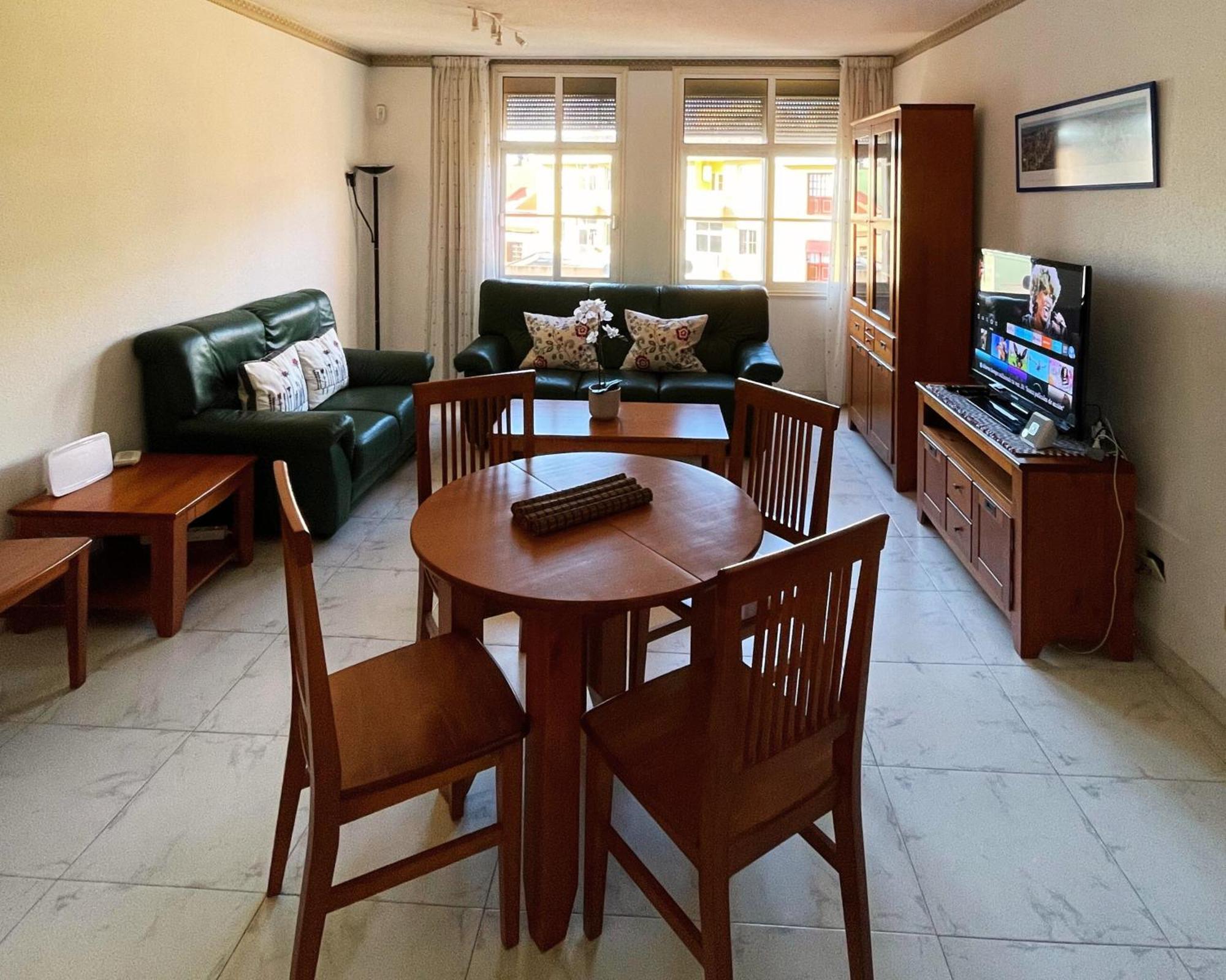 Acogedor Apartamento En El Corazon De La Laguna Luaran gambar